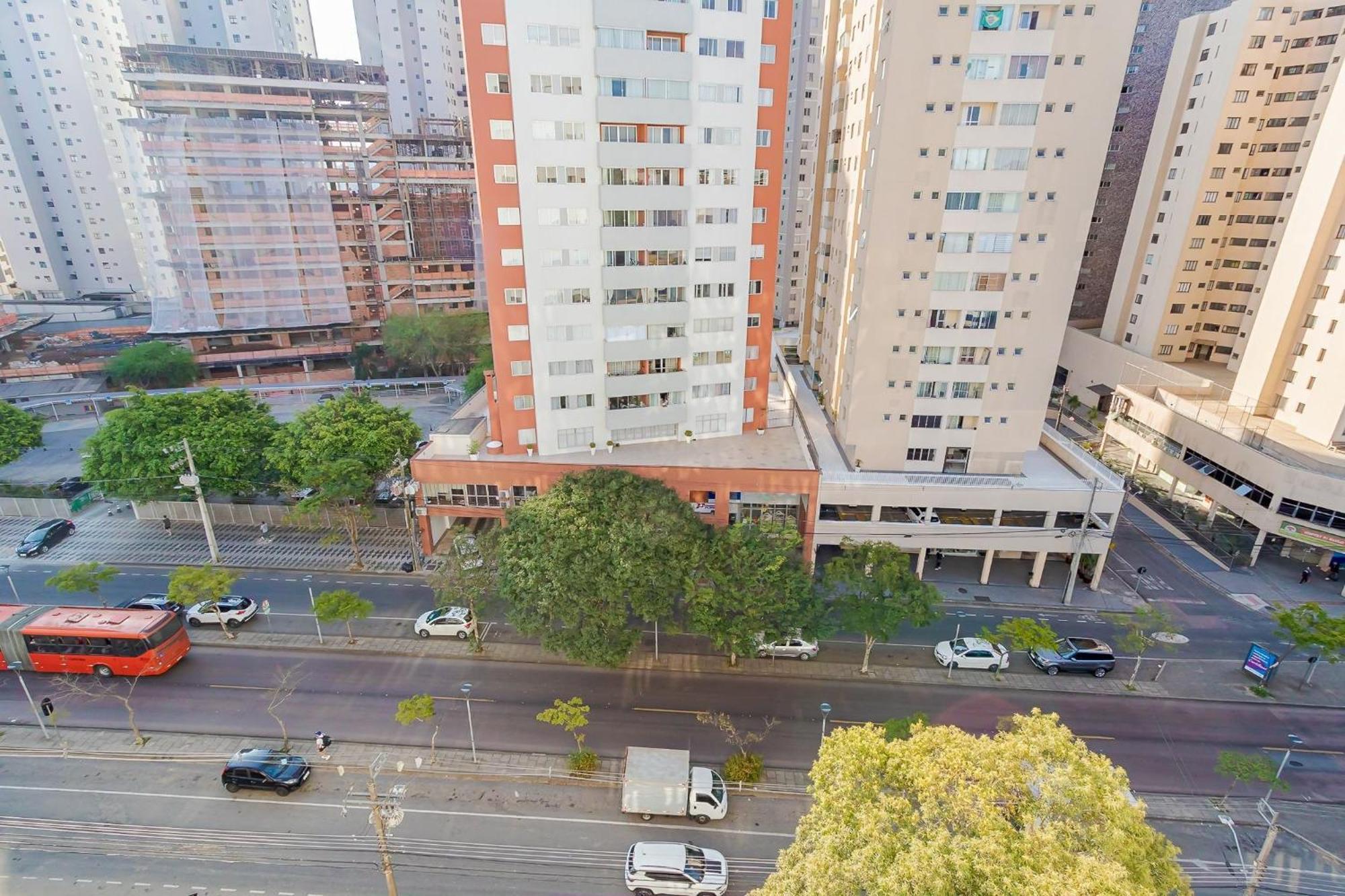 Predio Fantastico No Bairro Mais Requisitado De Curitiba Exterior foto